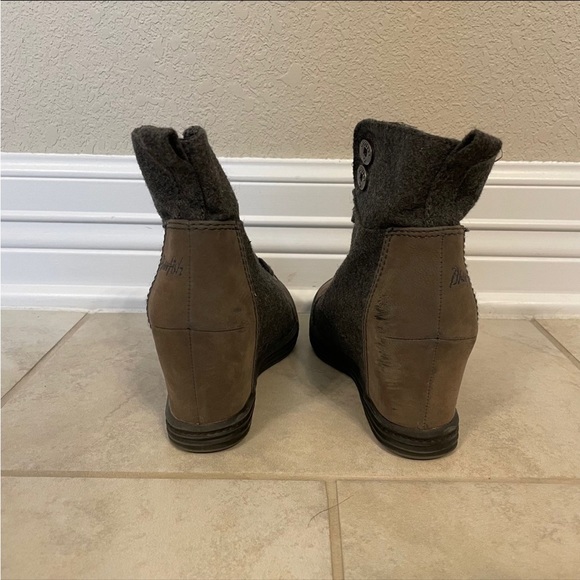 Wedge Booties - Picture 3 of 7